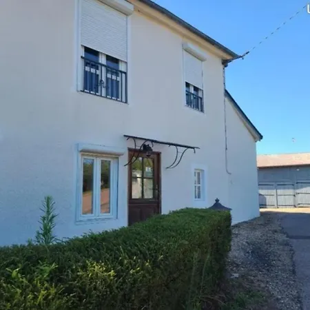 펜션 Maison De Village Le Breuil-en-Auge