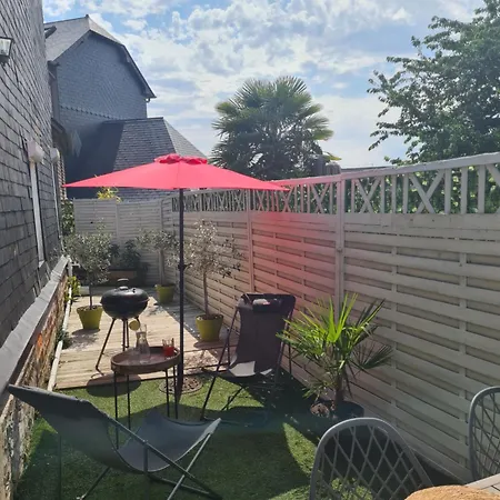 Hébergement de vacances Maison De Village *